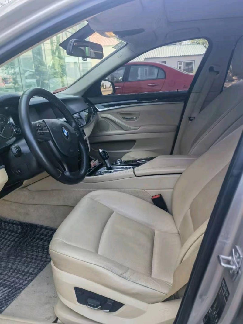 济南13年宝马5系4