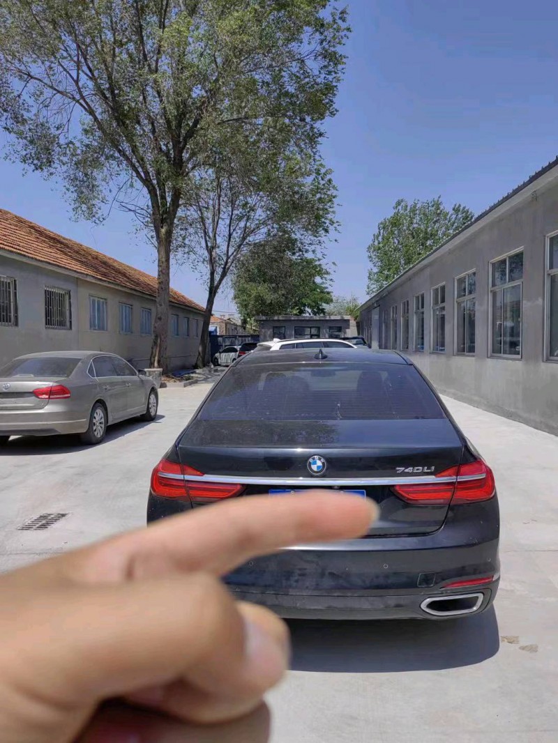 济南17年宝马7系8