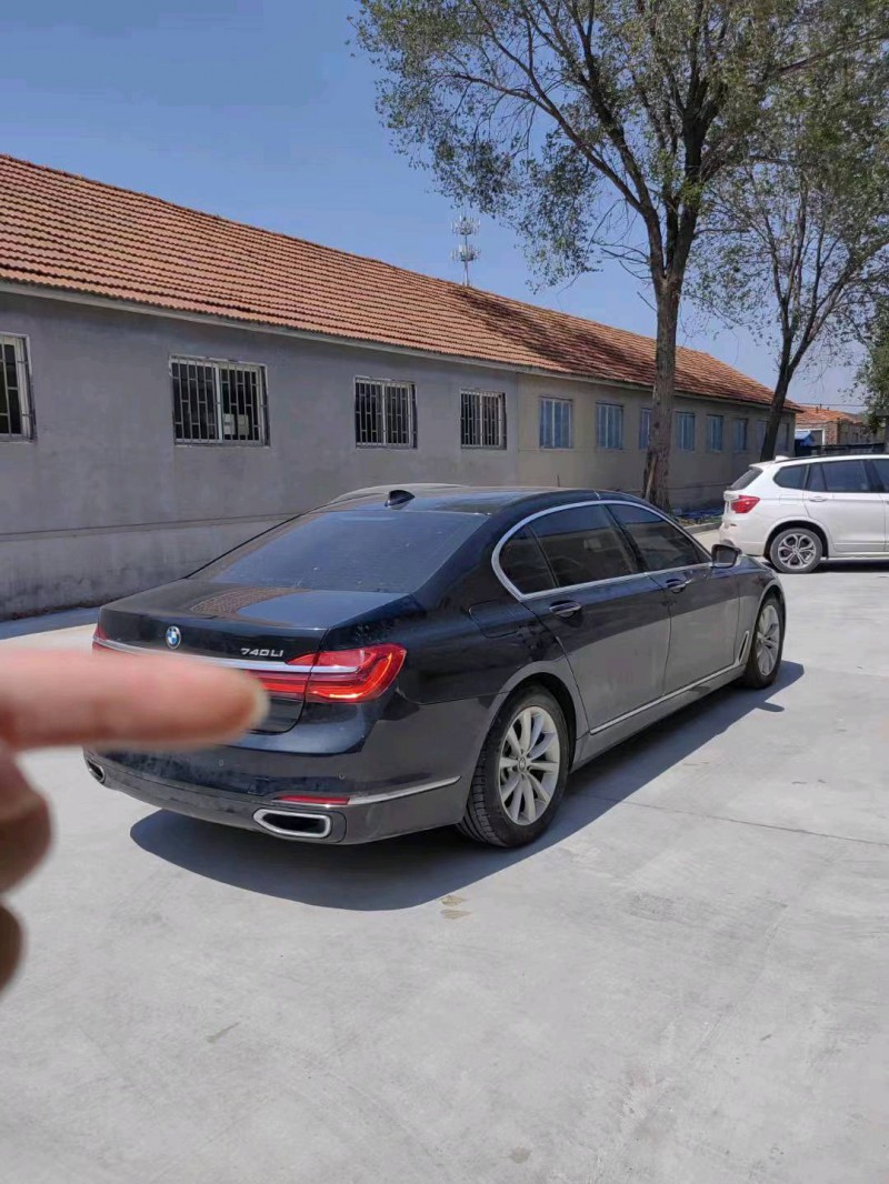 济南17年宝马7系7