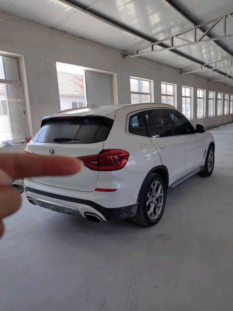 济南19年宝马X35