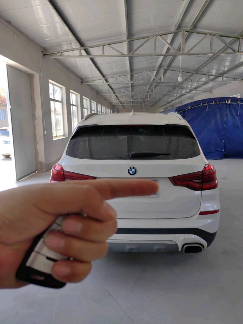 济南19年宝马X37