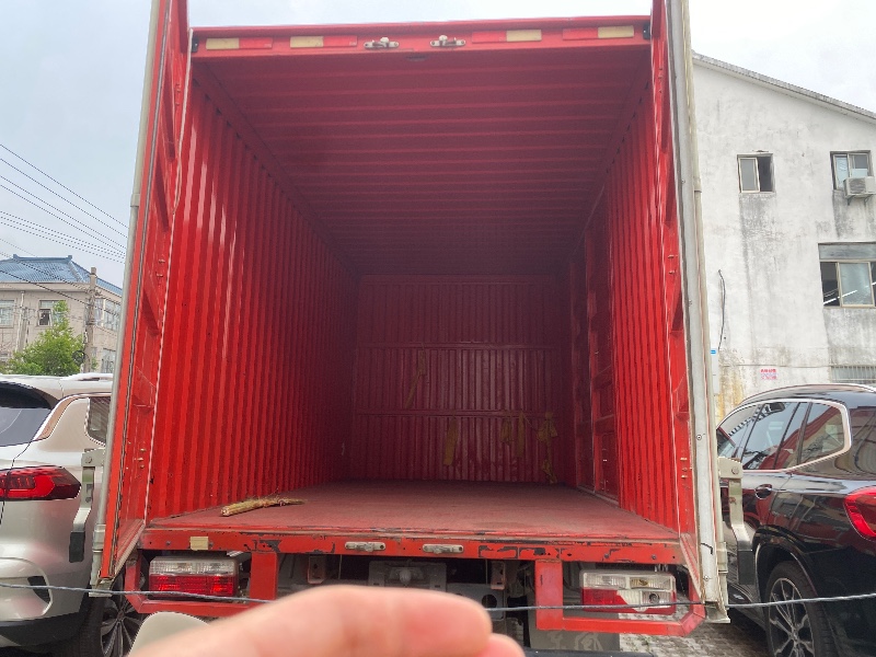 杭州21年東南汽車得利卡4