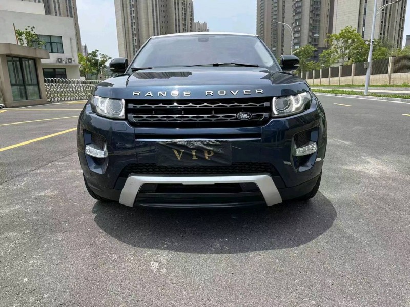 苏州13年路虎极光1