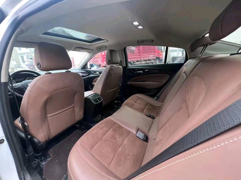 衡阳20年别克君威4