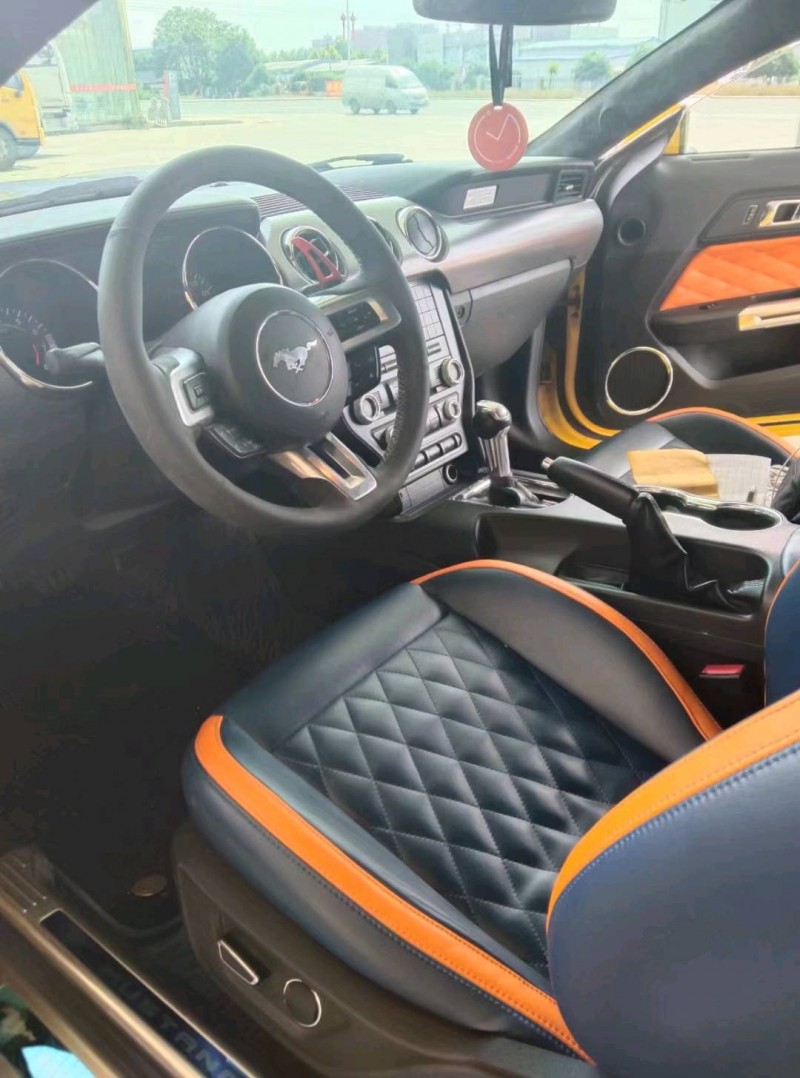 保定16年福特野马6