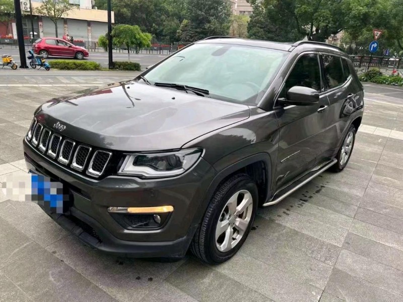 嘉兴19年Jeep指南者3