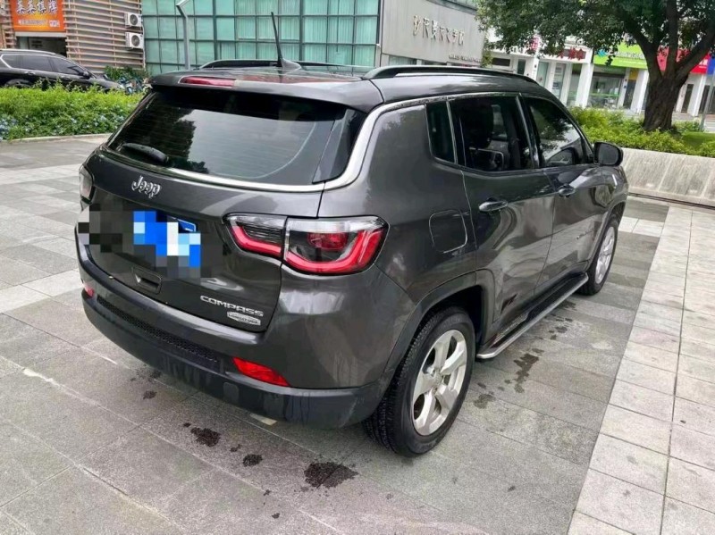 嘉兴19年Jeep指南者4