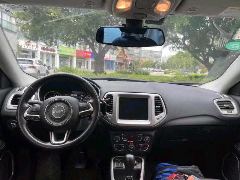 嘉兴19年Jeep指南者5