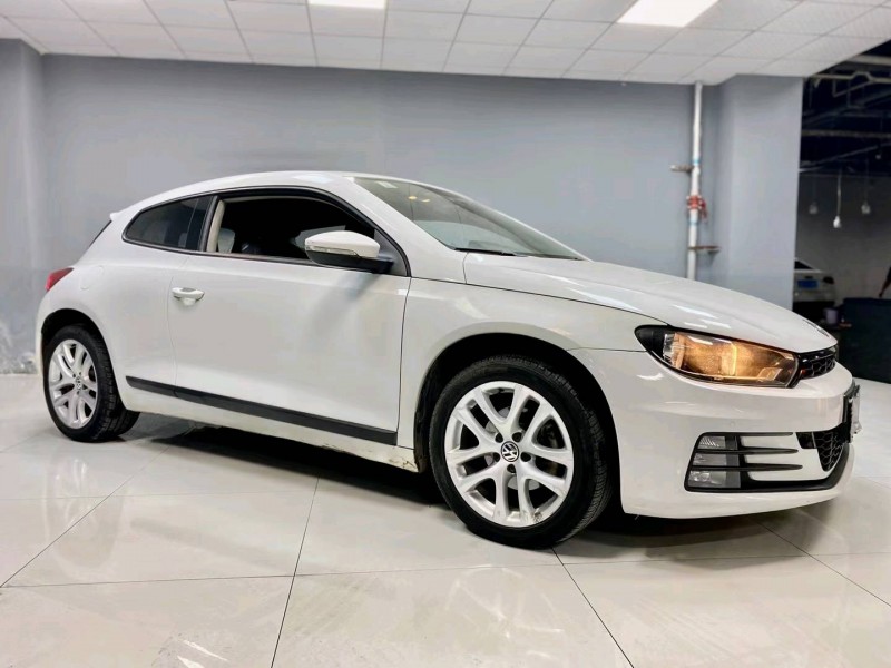 成都15年大众尚酷3