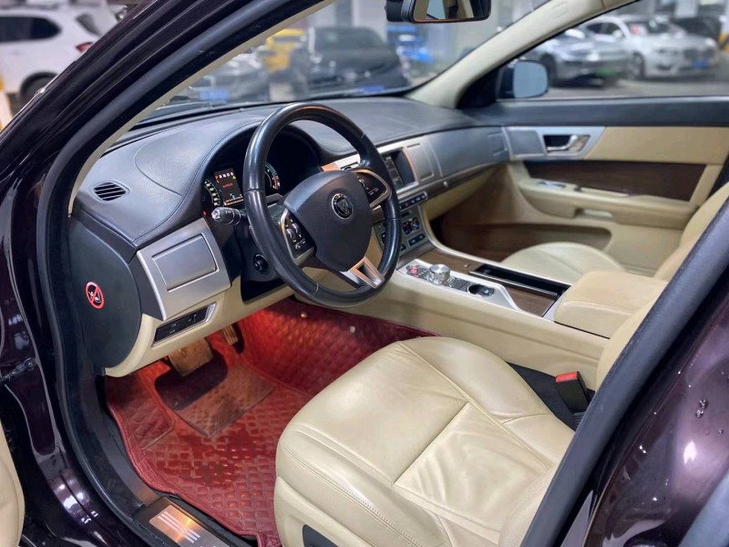 成都14年捷豹XF6