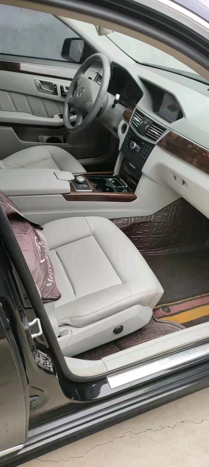 石家庄13年奔驰E4