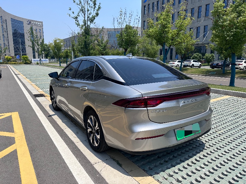 徐州22年传祺埃安S6