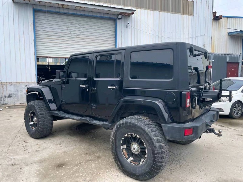 济宁13年Jeep牧马人7