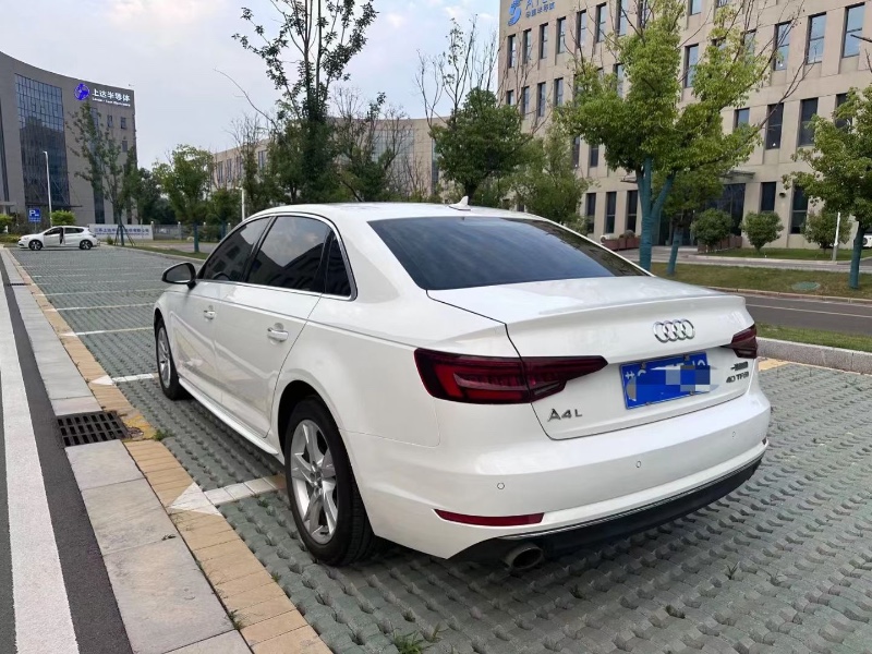 徐州18年奥迪A4L6