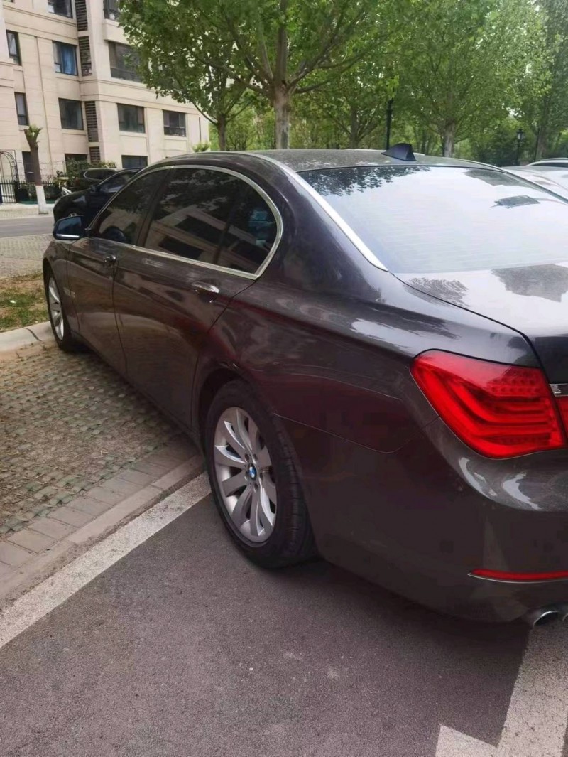 济宁14年宝马7系7