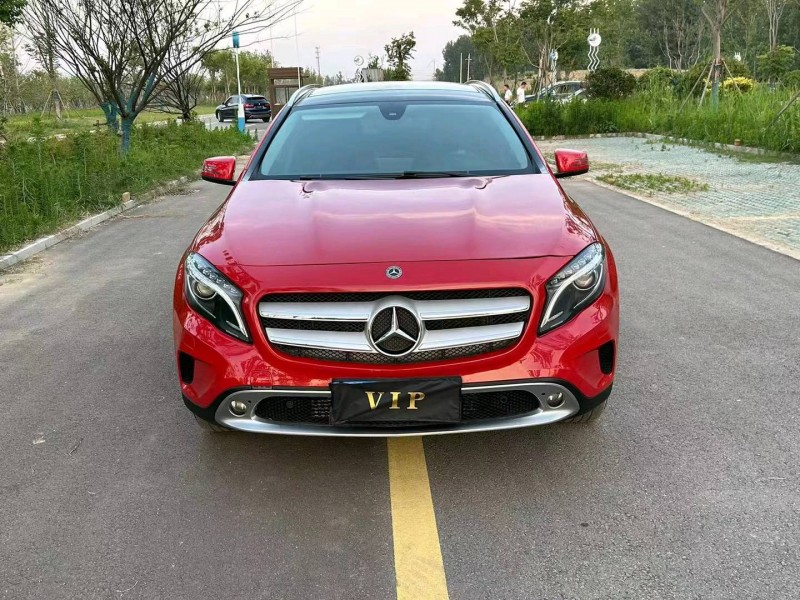 宿迁16年奔驰GLA1