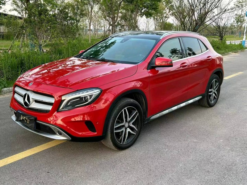 宿迁16年奔驰GLA2