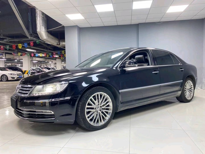 成都17年大众辉腾6