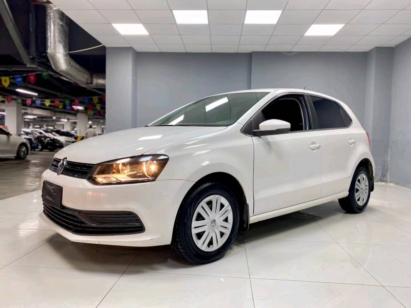 成都17年大众polo4