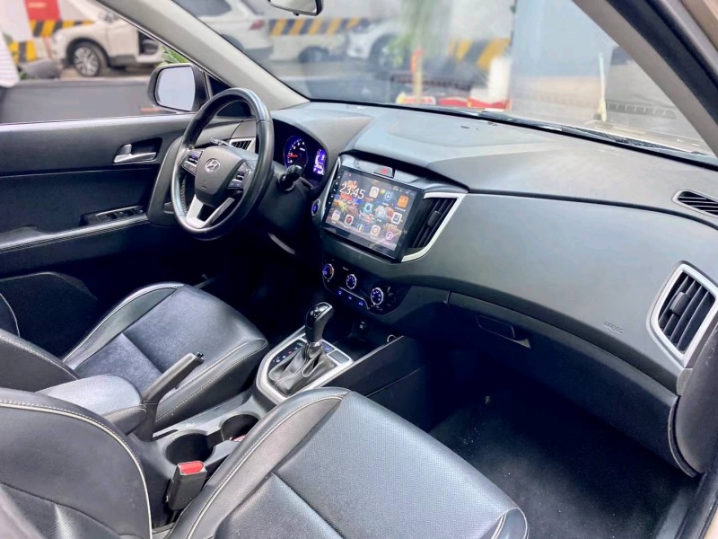 成都18年本田冠道7