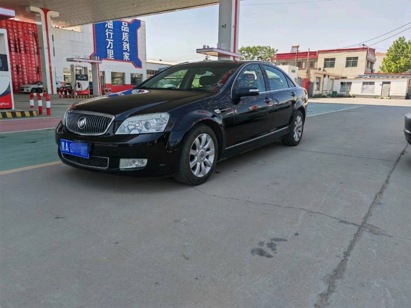 保定11年别克林荫大道3