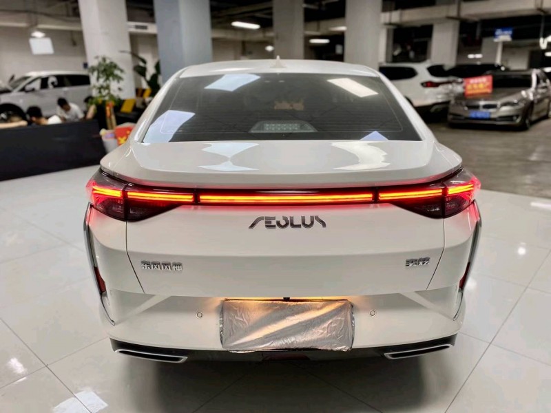 成都21年东风奕炫5