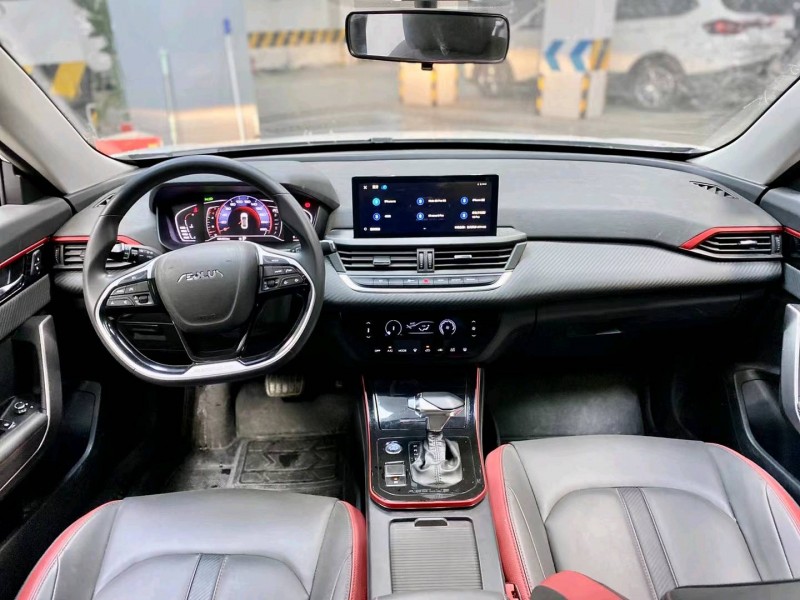 成都21年东风奕炫9