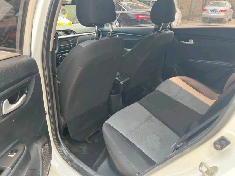 保定17年起亚K26