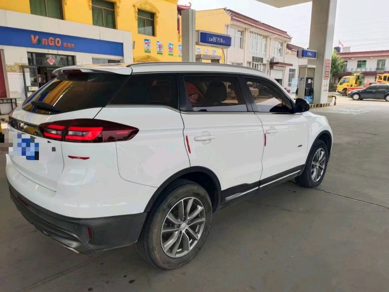 保定18年吉利博越4