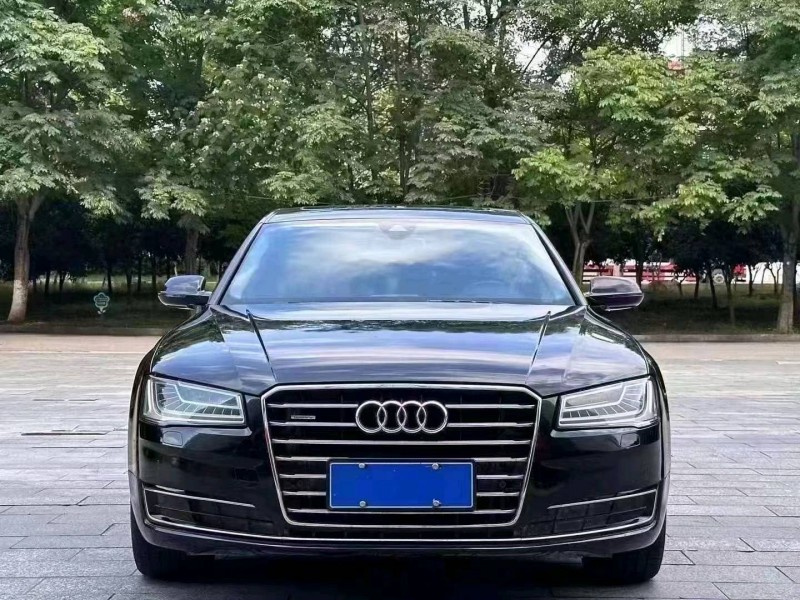 衡阳17年奥迪A8L1