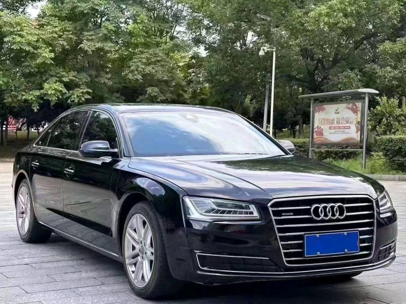 衡阳17年奥迪A8L3