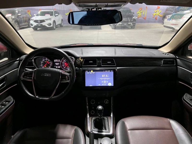 济宁17年力帆汽车迈威4