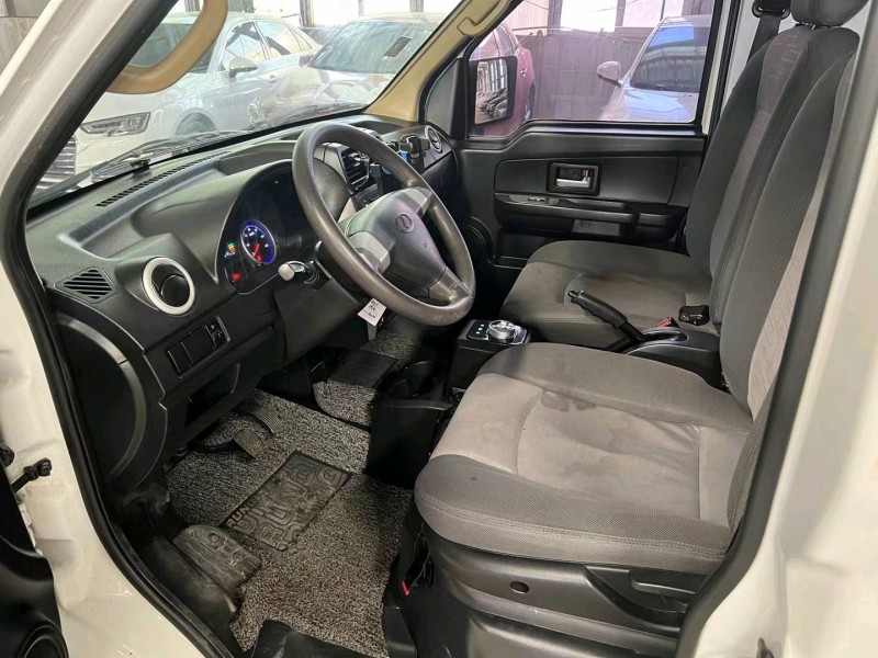 济宁21年瑞驰EC35新能源5