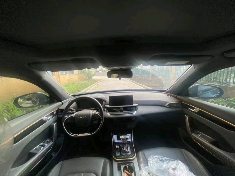 宜昌22年东风奕炫8