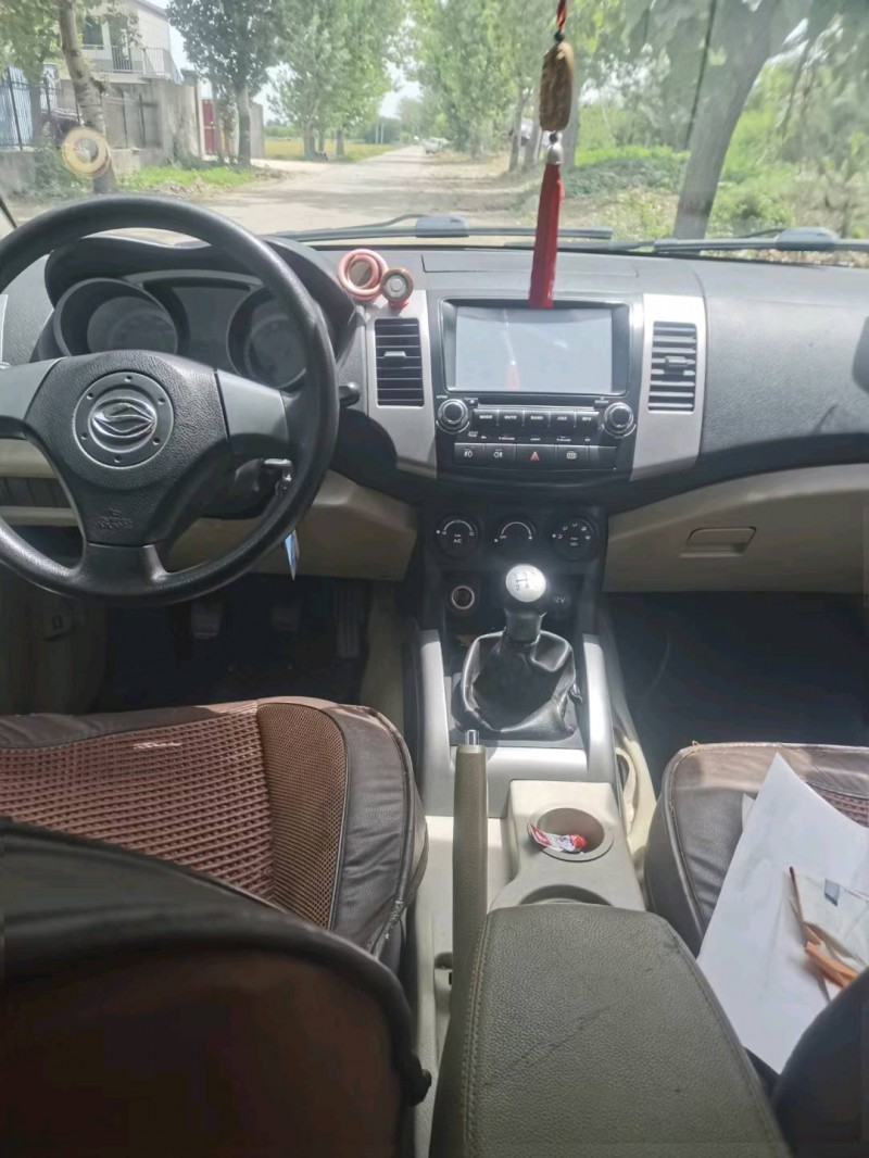 保定12年陆风X85