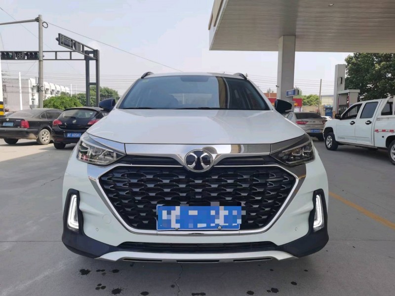 保定21年北汽绅宝智行1