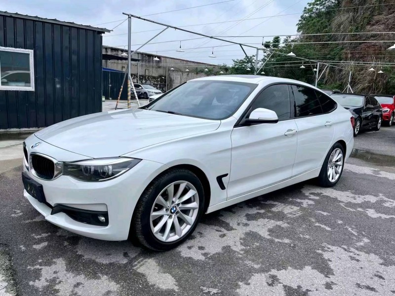 宜昌18年宝马3系2