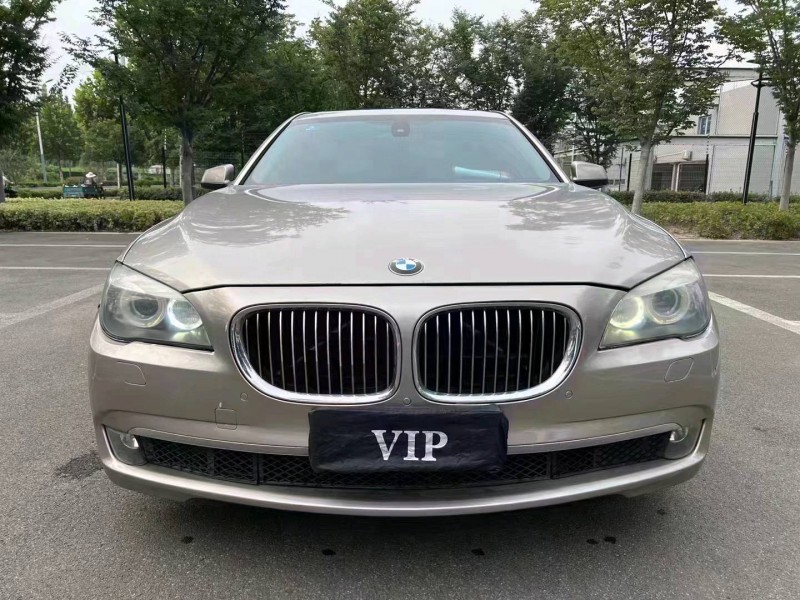 济宁12年宝马7系1