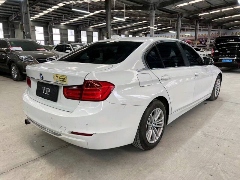 济宁15年宝马3系7