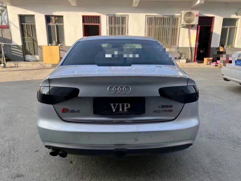 济宁14年奥迪A4L9