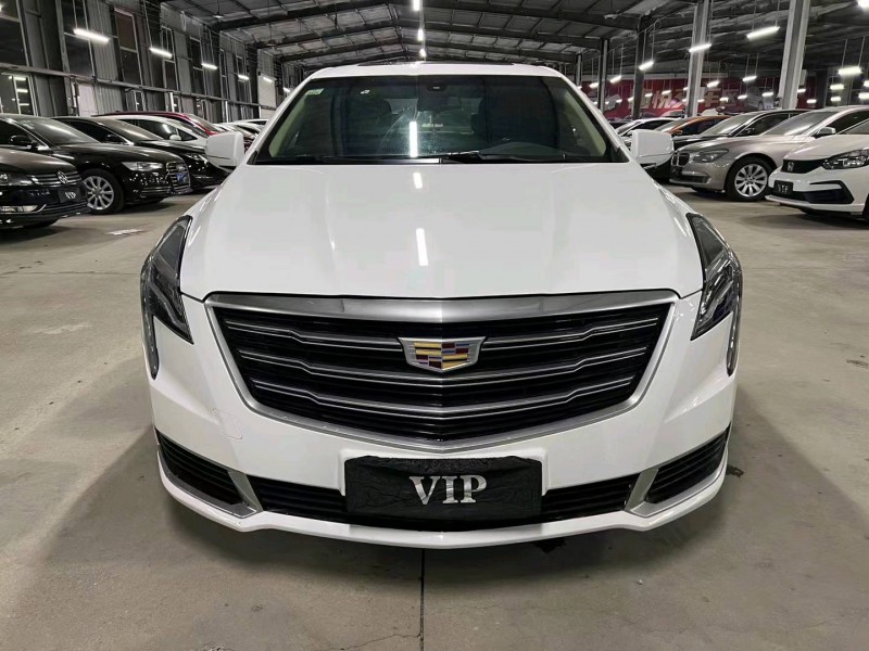 济宁18年凯迪拉克XTS1