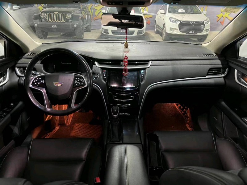 济宁18年凯迪拉克XTS5