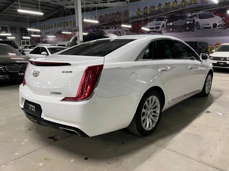 济宁18年凯迪拉克XTS7