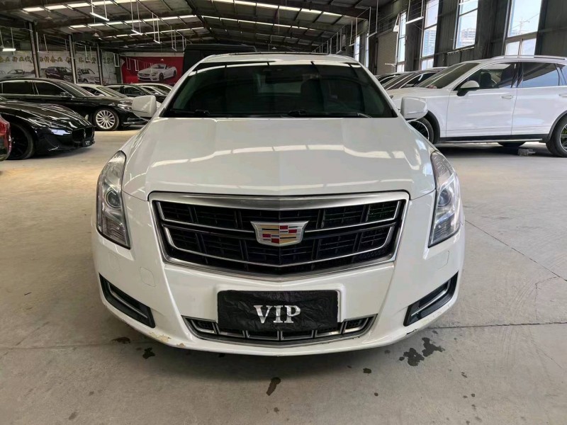 济宁16年凯迪拉克XTS1