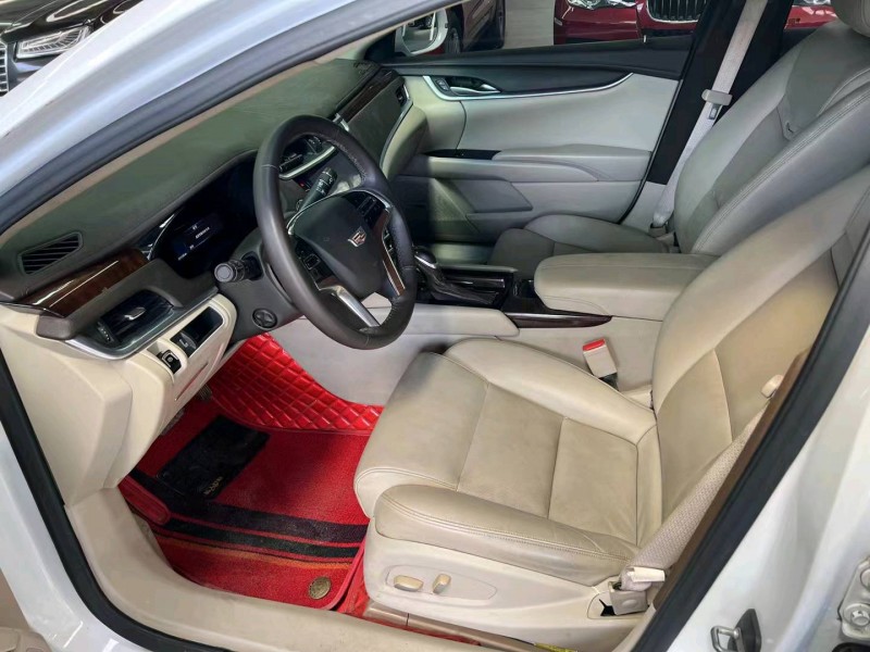 济宁16年凯迪拉克XTS5