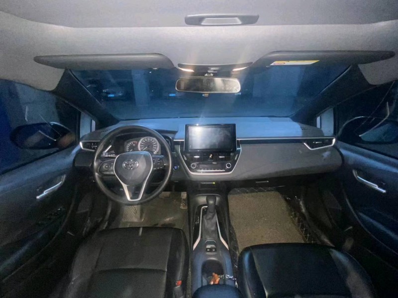 宜昌21年丰田雷凌7