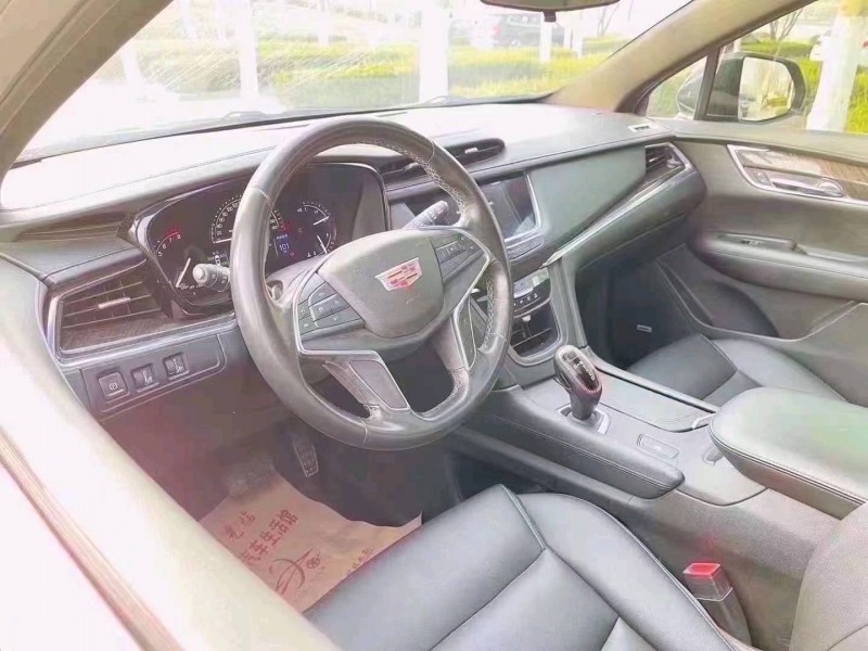 聊城18年凯迪拉克XT54