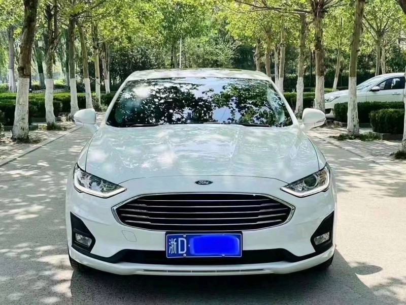 聊城21年福特蒙迪欧1