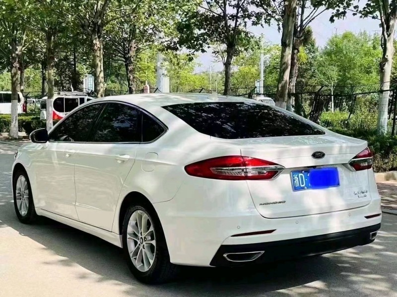 聊城21年福特蒙迪欧8