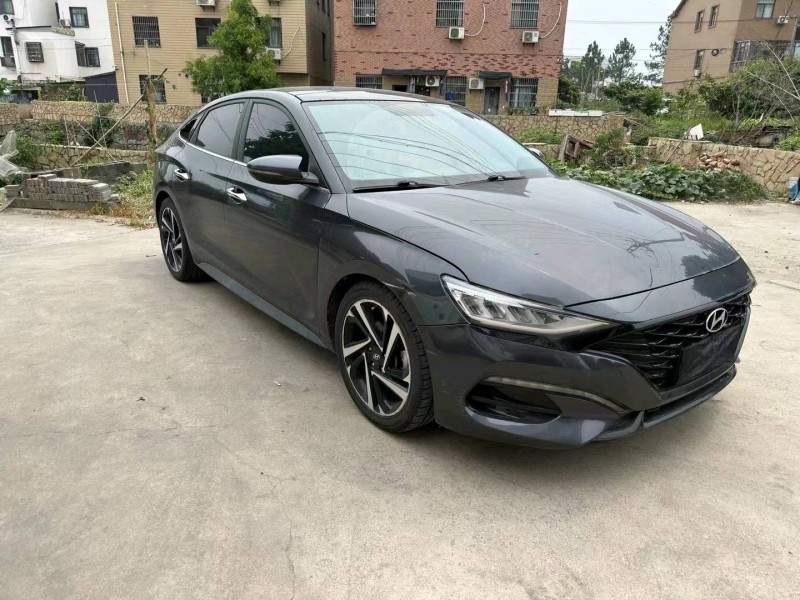 嘉兴19年现代菲斯塔6